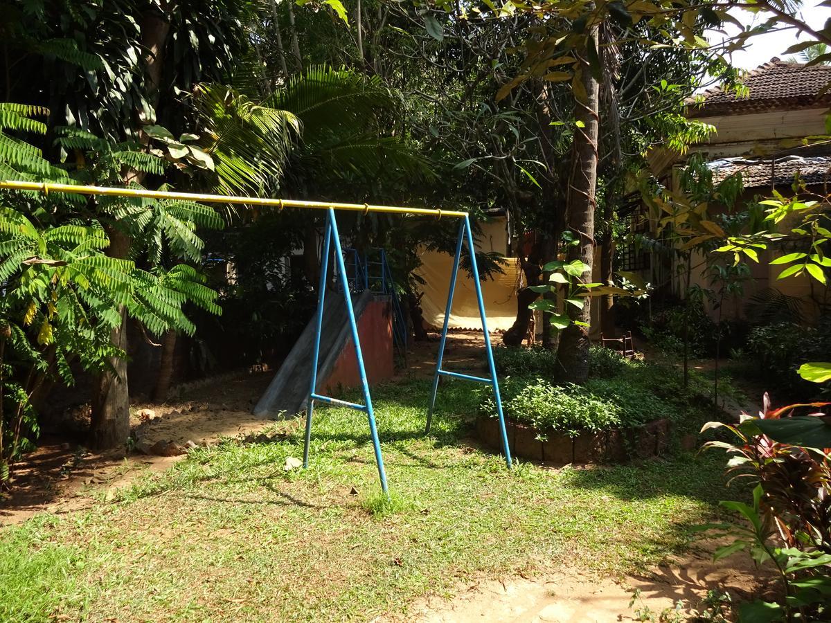 Dona Julia Beach Resort Calangute Dış mekan fotoğraf