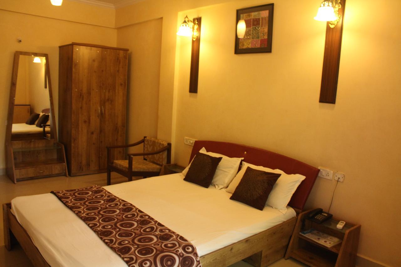 Dona Julia Beach Resort Calangute Dış mekan fotoğraf