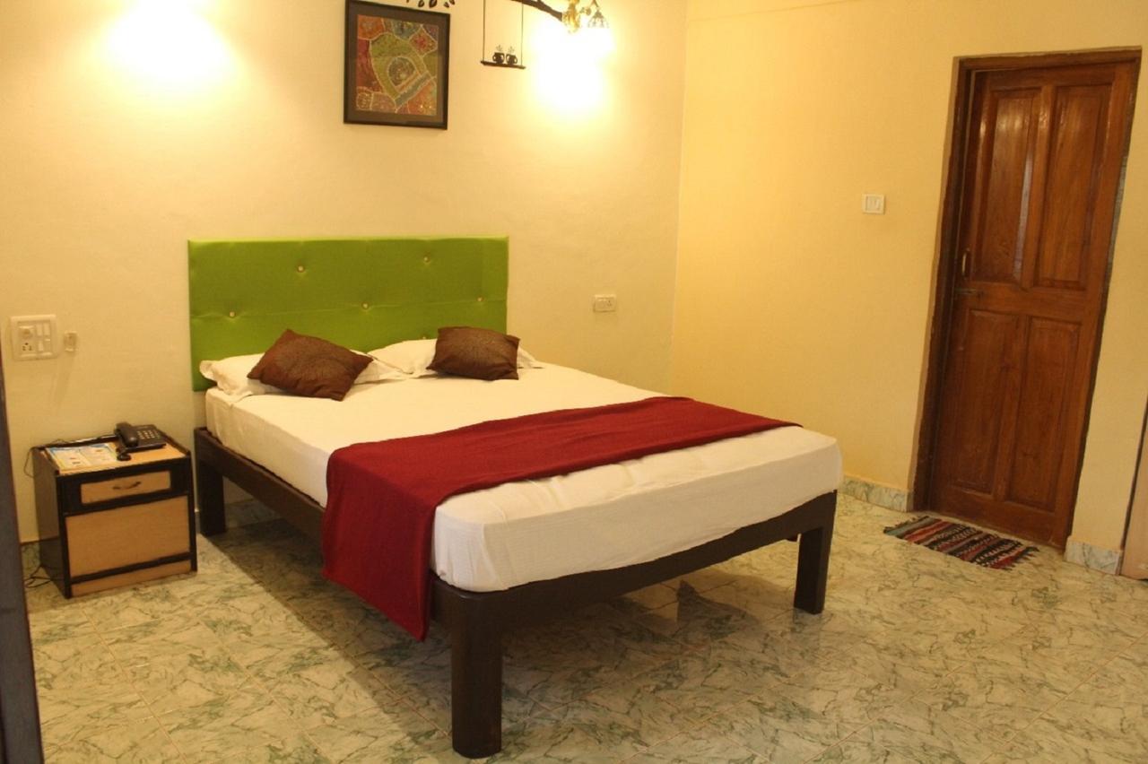 Dona Julia Beach Resort Calangute Dış mekan fotoğraf